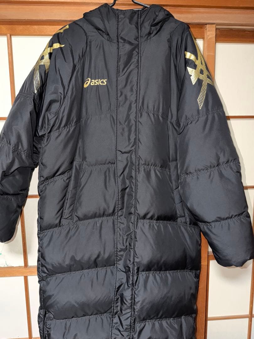 ASICS アシックス ロングベンチコート 黒×金 M JASPO 中綿 防寒