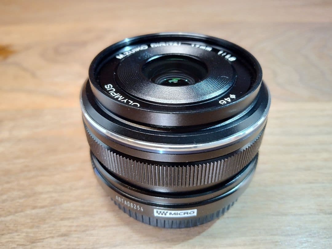 最終価格レンズプロテクター付 OLYMPUS M.ZUIKO 17mm F1.8