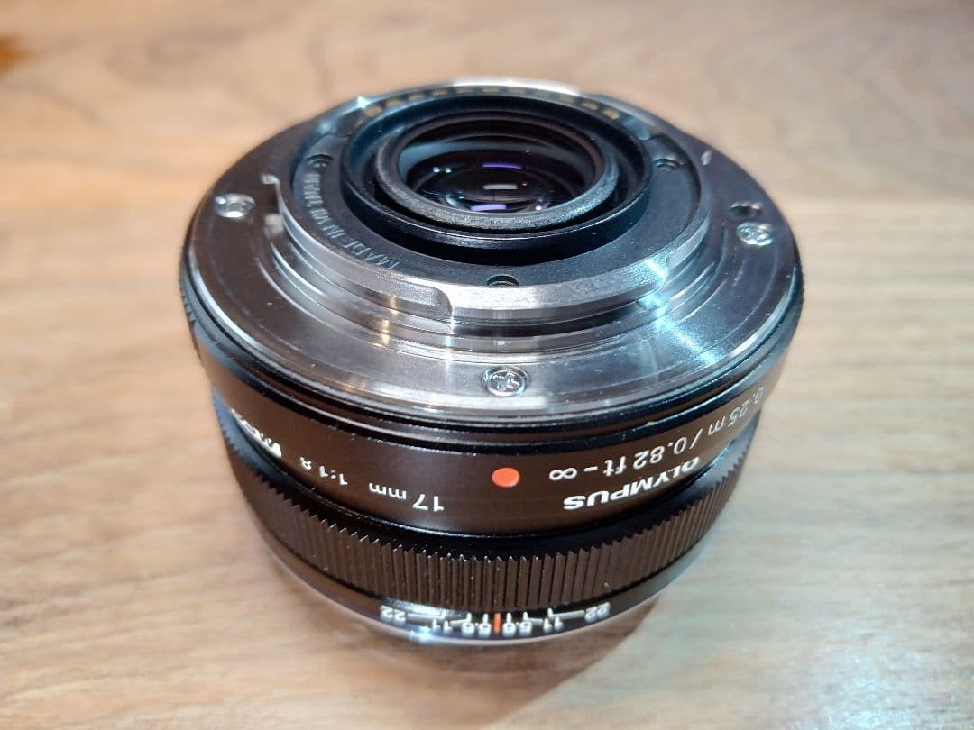 最終価格レンズプロテクター付 OLYMPUS M.ZUIKO 17mm F1.8