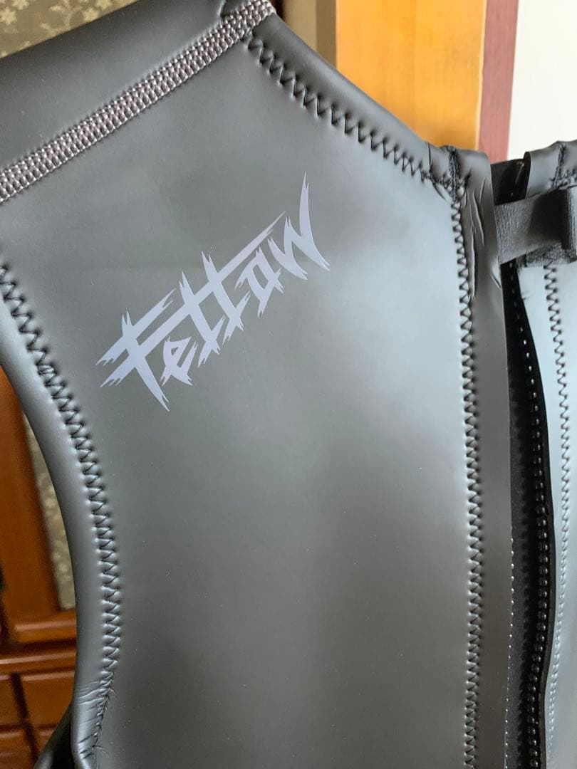 家族で運営中専用　FELLOW SURFERS ショートジョンウェットスーツ