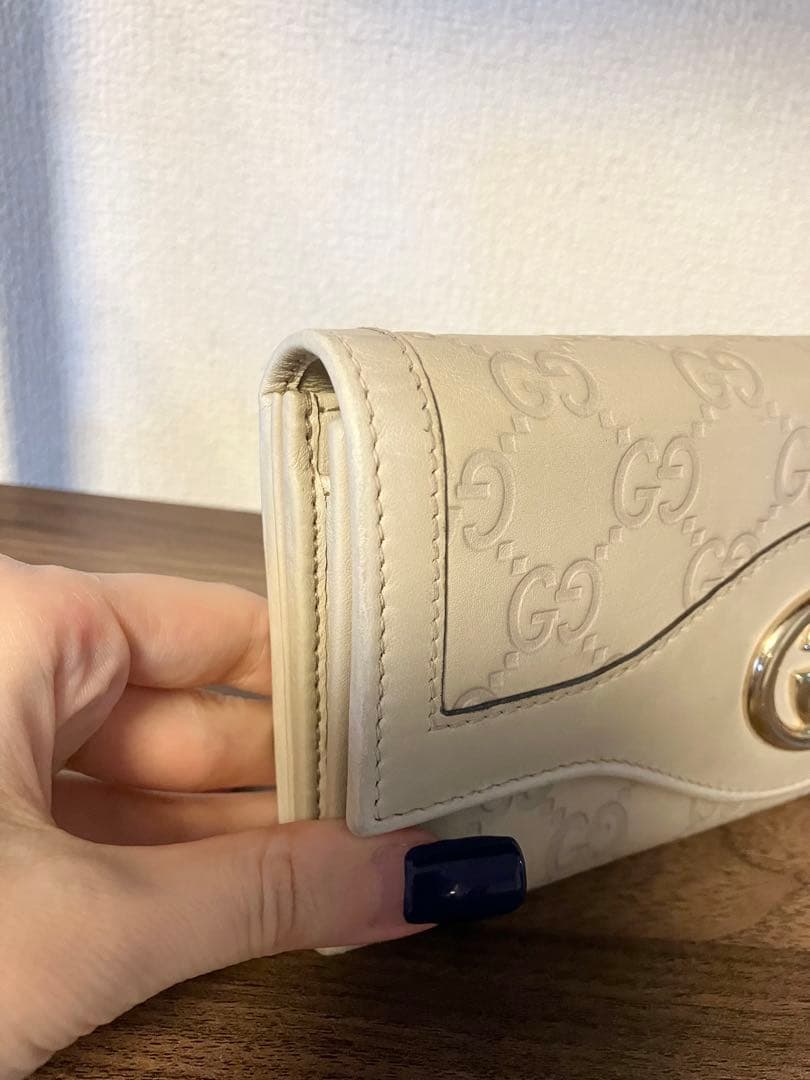 美品！GUCCI グッチ　GGマーモント　長財布