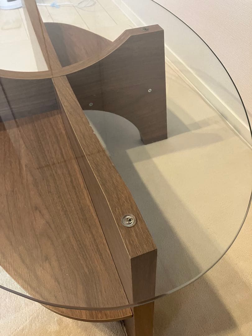 モダン楕円形ガラステーブル　ローテーブル　現地引渡し価格　発送可