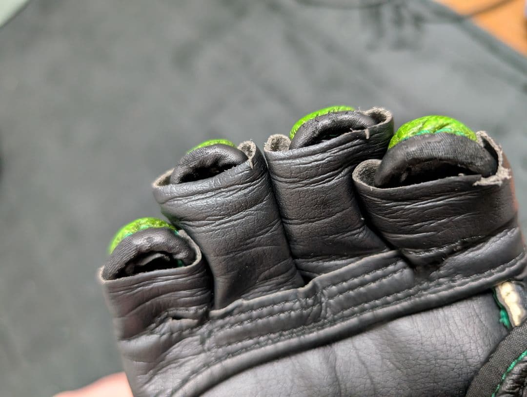 RIZIN グリーン オープンフィンガーグローブ　Sサイズ