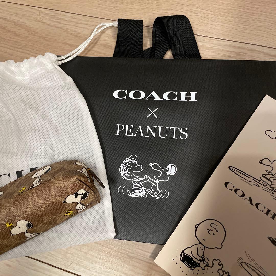 COACH x PEANUTS スヌーピー　ペンケース