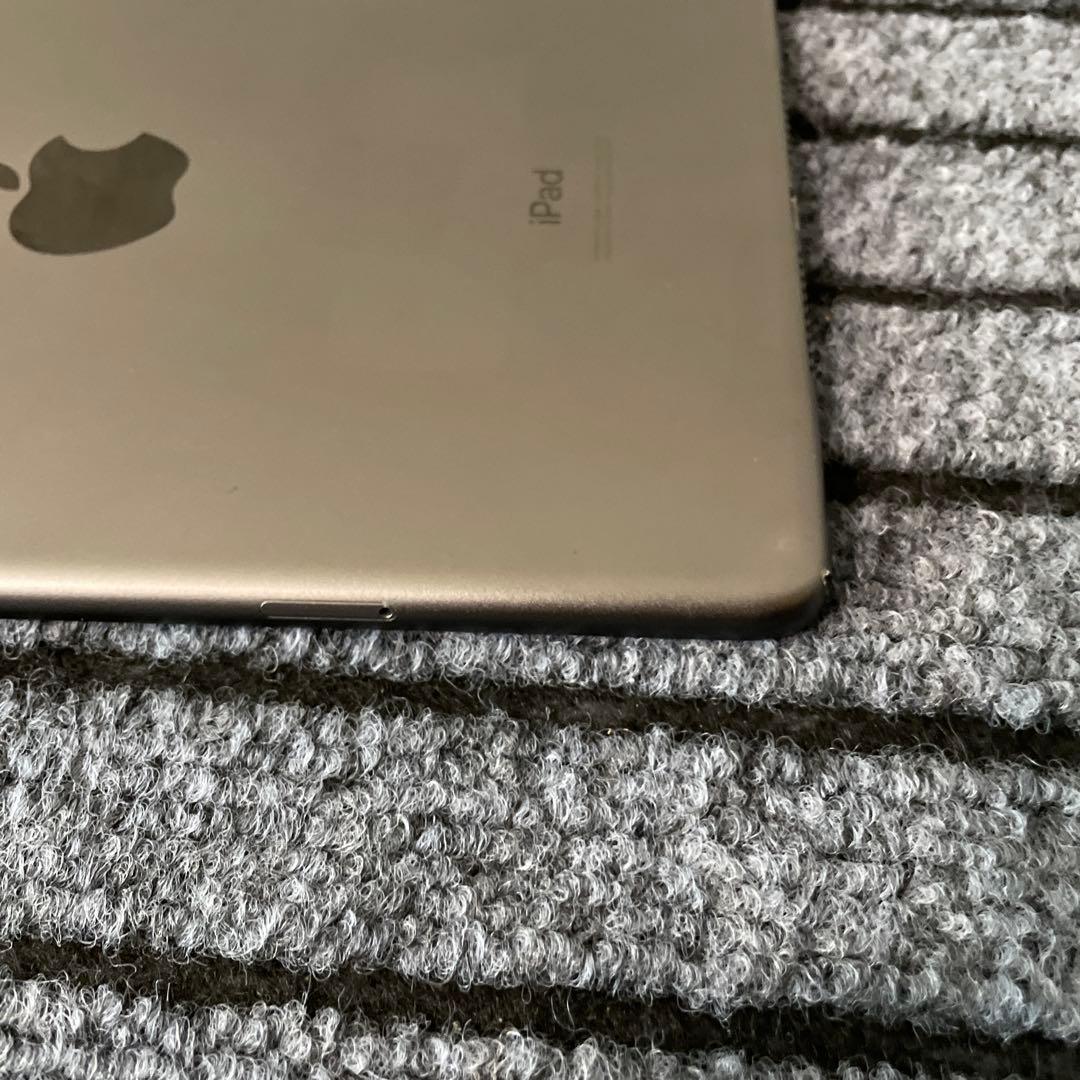 237【早い者勝ち】 iPad mini5 5世代 64GB SIMフリー