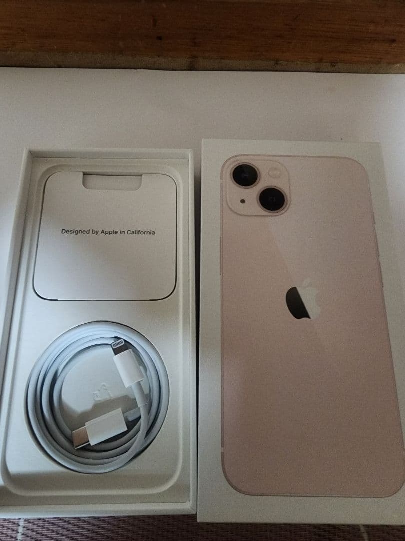 iPhone13 ピンク　美品