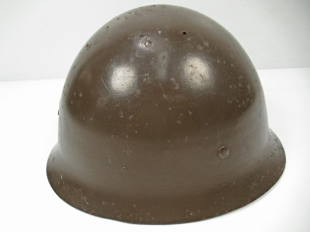 日本陸軍　九〇式鉄帽　鉄兜　当時もの
