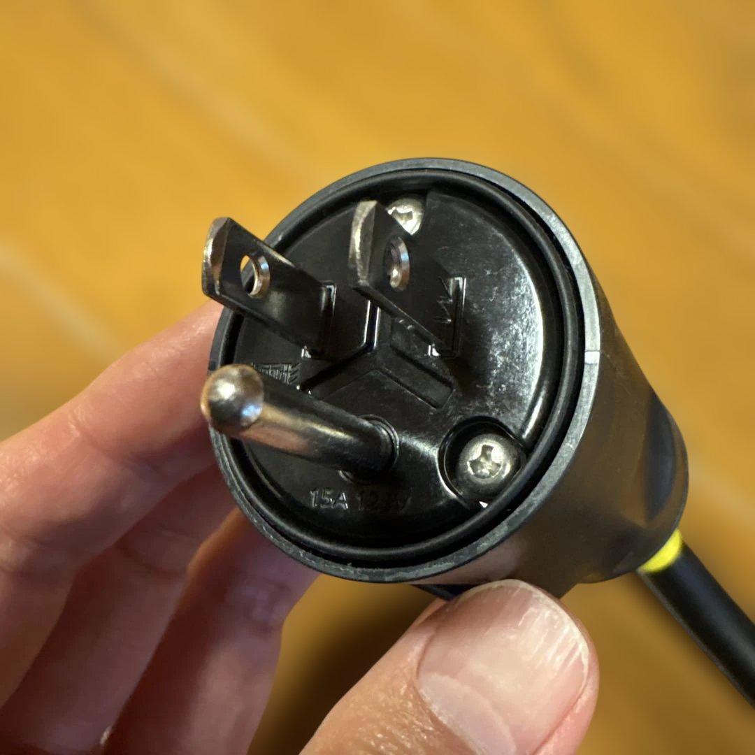 あなさん　NISSAN ゼロエミッション充電ケーブル（100V）