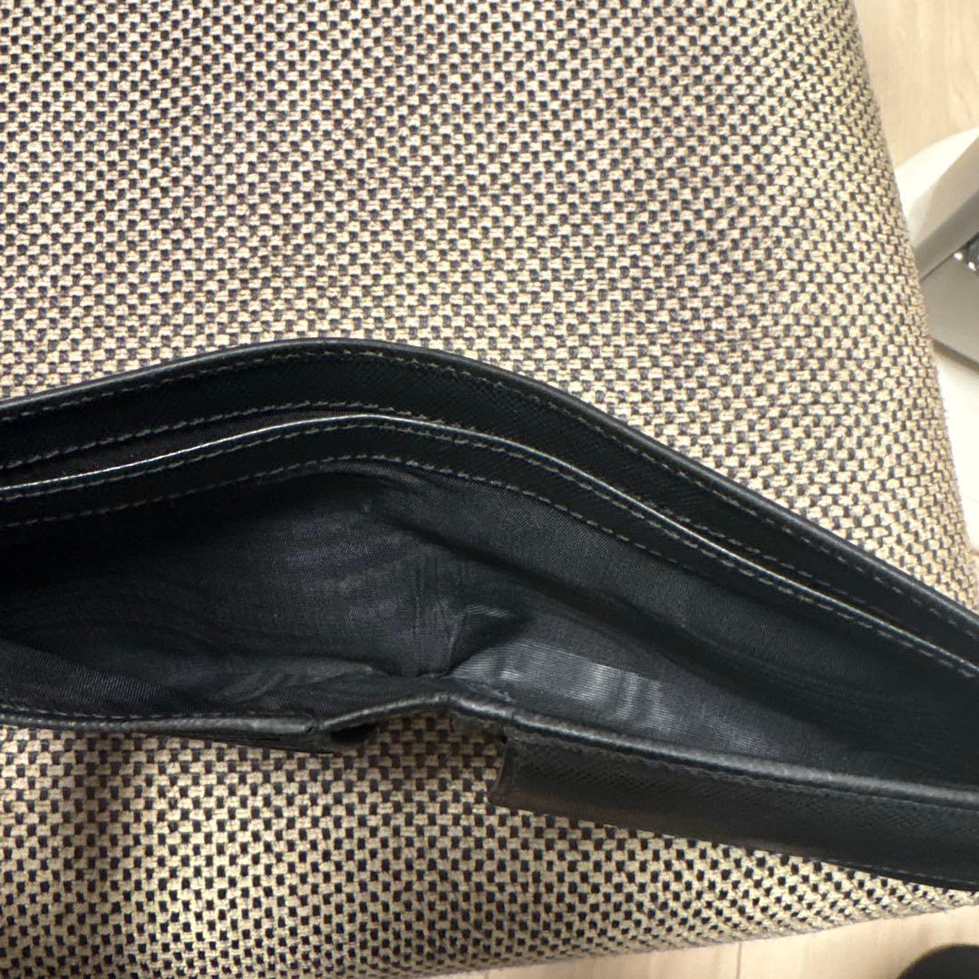 PRADA サフィアーノ 二つ折り財布 黒