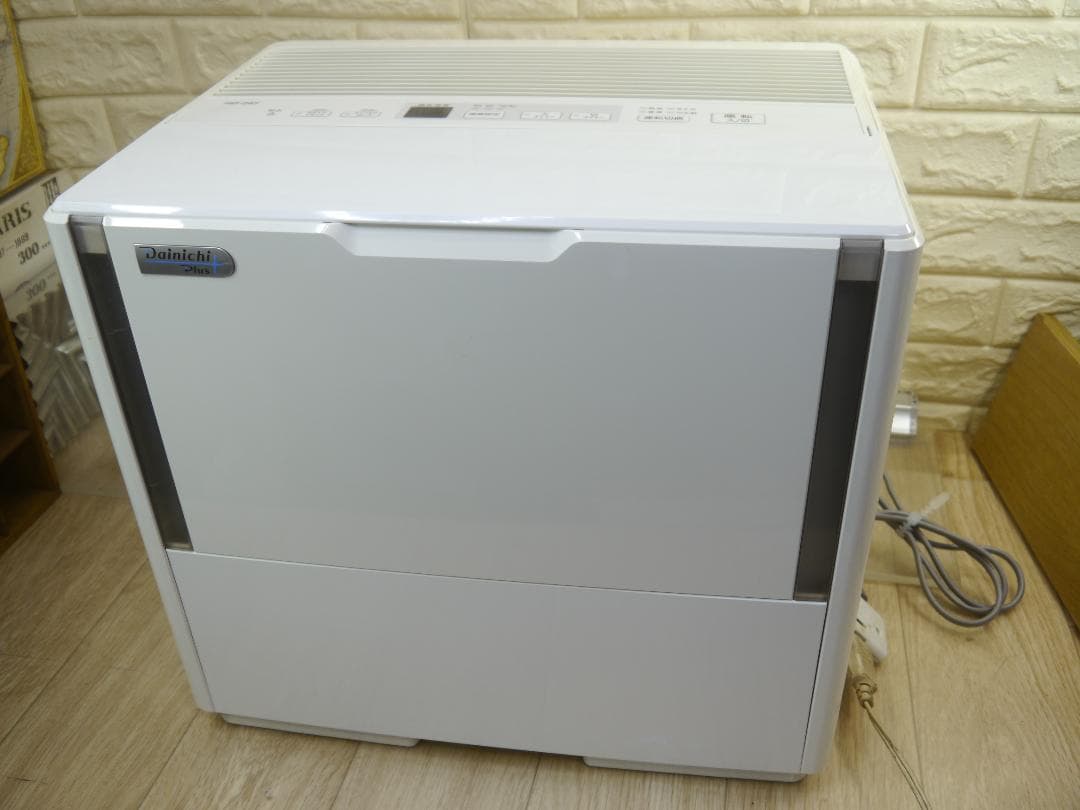 送料無料XXフィルター新品同様❤ダイニチ 加湿器 HD-243 ハイブリッド