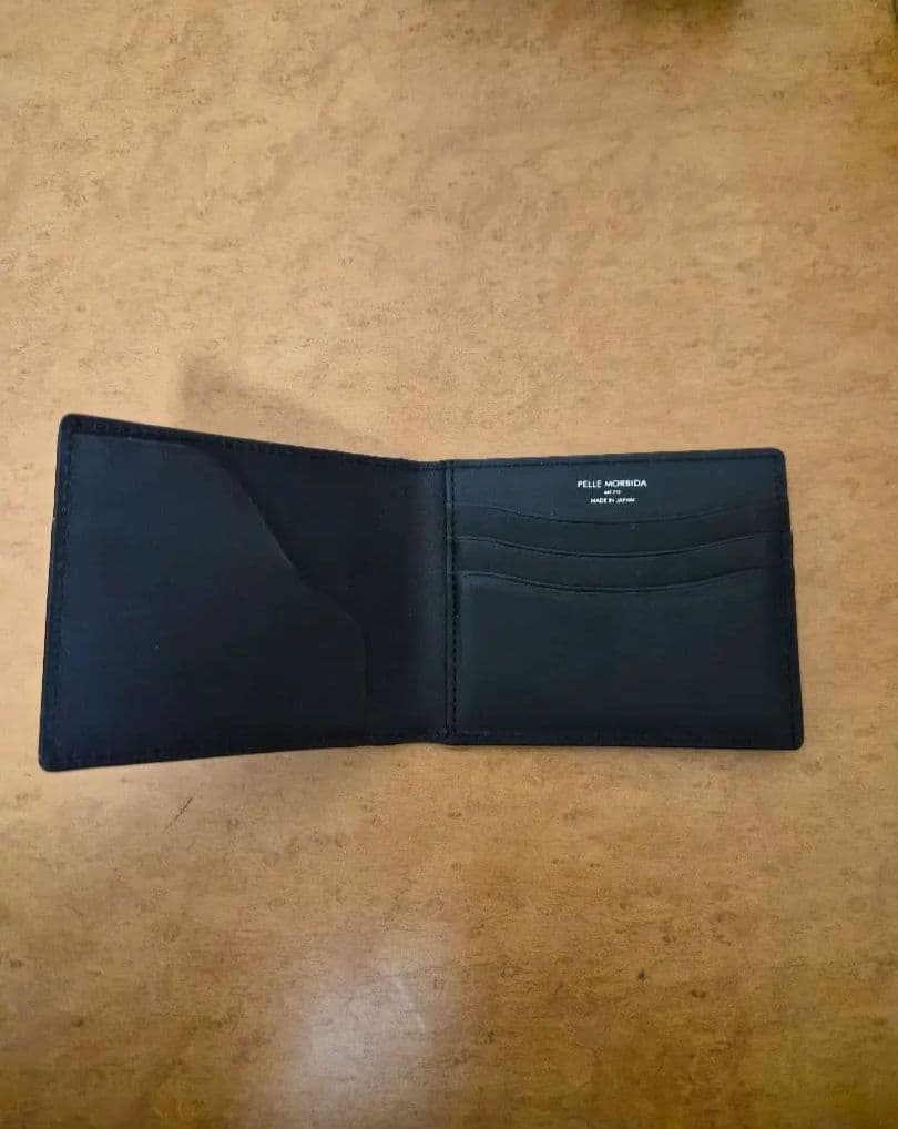 【極美品】ペッレモルビダ 二つ折り財布 バルカ