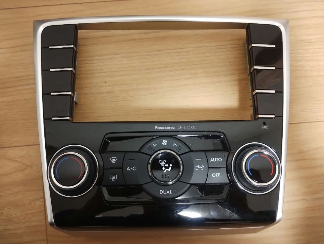 Panasonic CN-LR700DFA LEVORG専用カーナビ