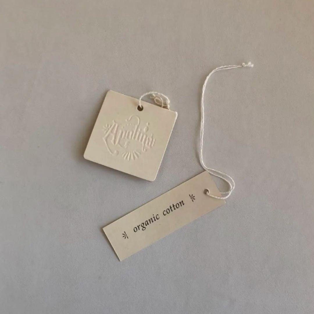 Apolina｜meera blouse almond