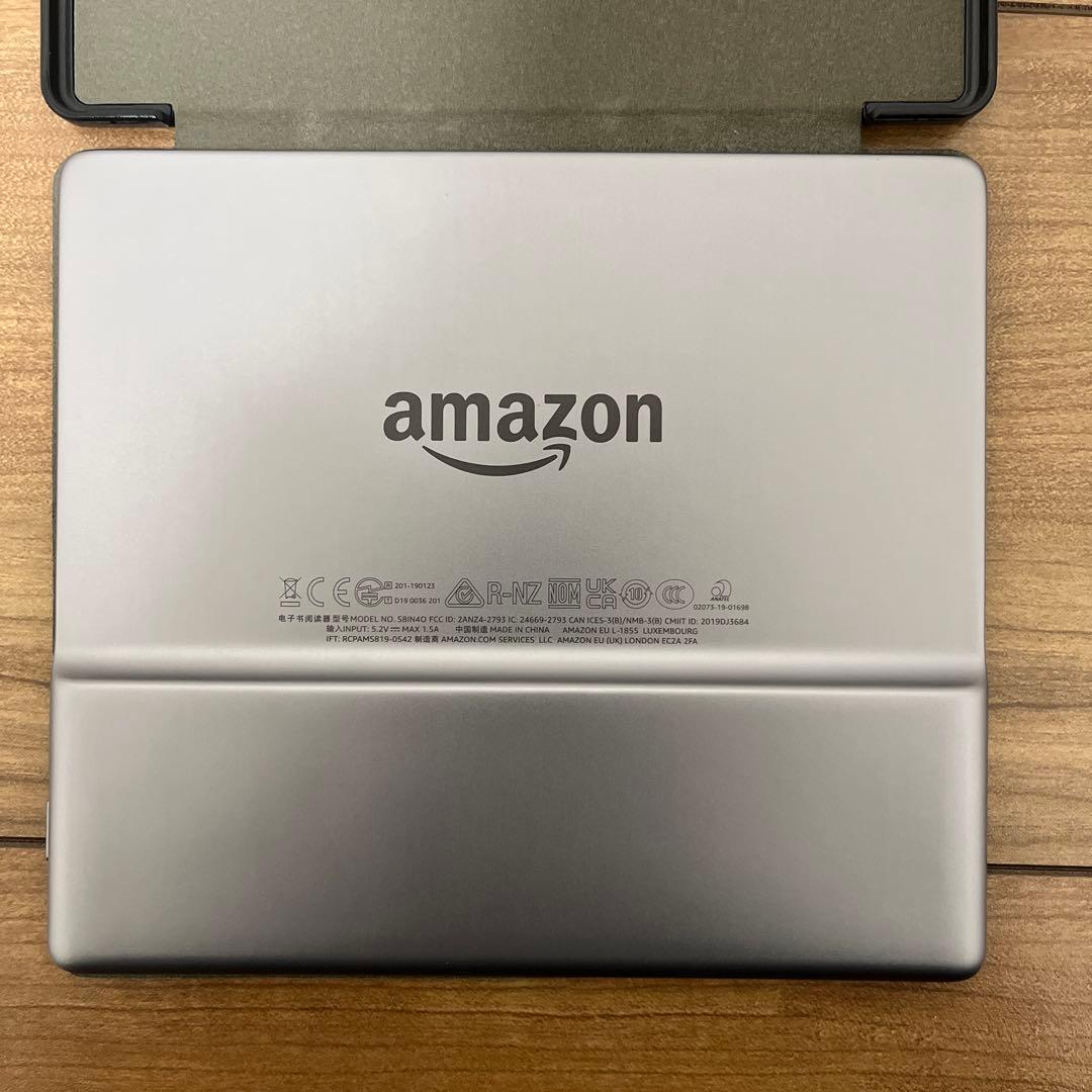 Kindle Oasis 色調調節ライト搭載 wifi 8GB 広告なし