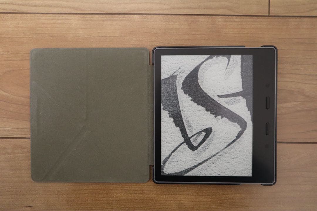 Kindle Oasis 色調調節ライト搭載 wifi 8GB 広告なし