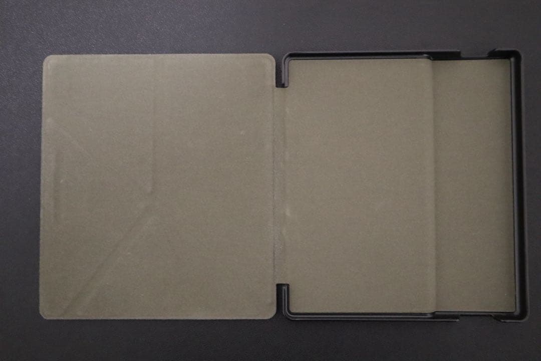 Kindle Oasis 色調調節ライト搭載 wifi 8GB 広告なし