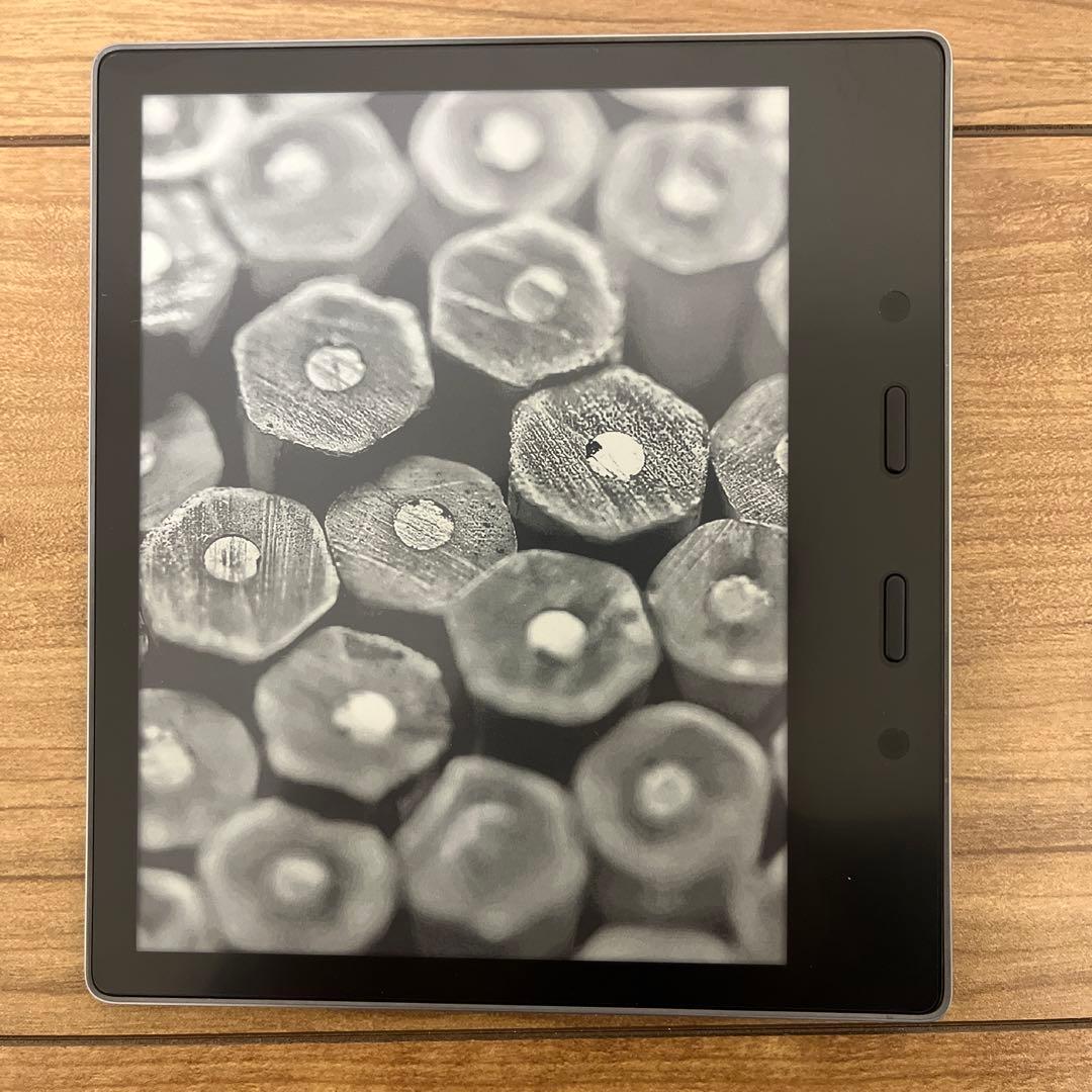Kindle Oasis 色調調節ライト搭載 wifi 8GB 広告なし