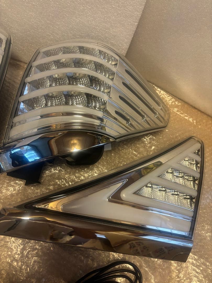 ★ヴァレンティ テールランプ valenti REVO ヴェルファイア★