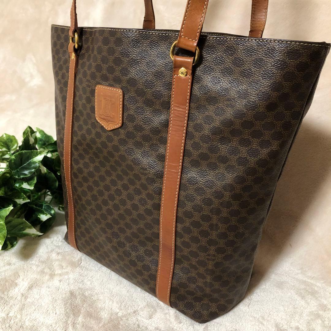 美品　セリーヌ　マカダム　トートバッグ　茶　トリオンフ　A4 肩がけ　ブラウン