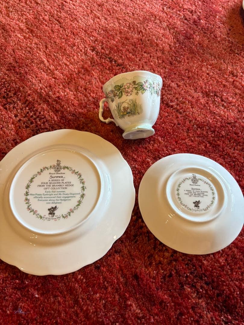 ロイヤルドルトン　四季