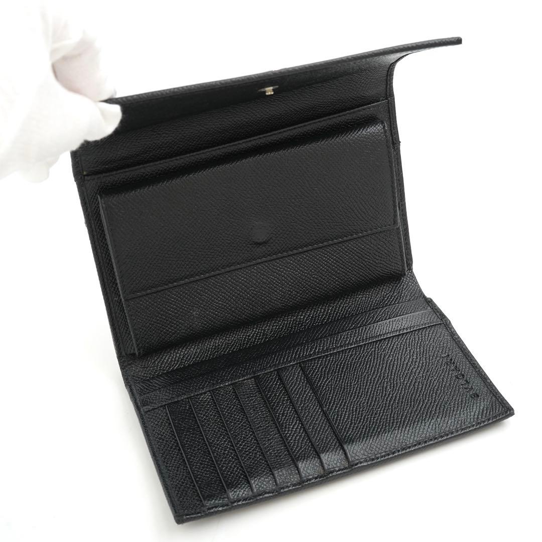 ✨極美品・箱付✨　ブルガリ　三つ折り　クラシコ　ロゴマニア　レザー　ブラック