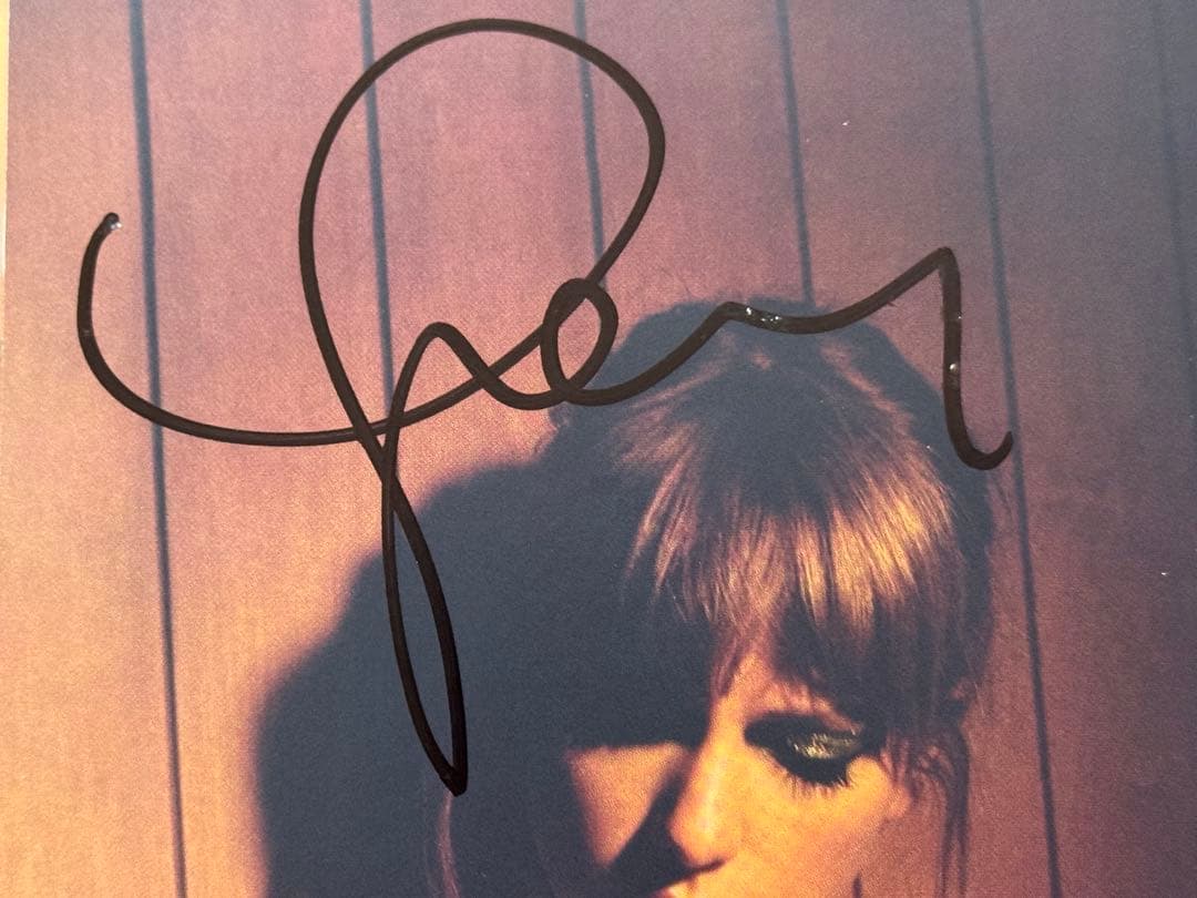 Taylor Swift 『ミッドナイツ』CD 直筆サイン