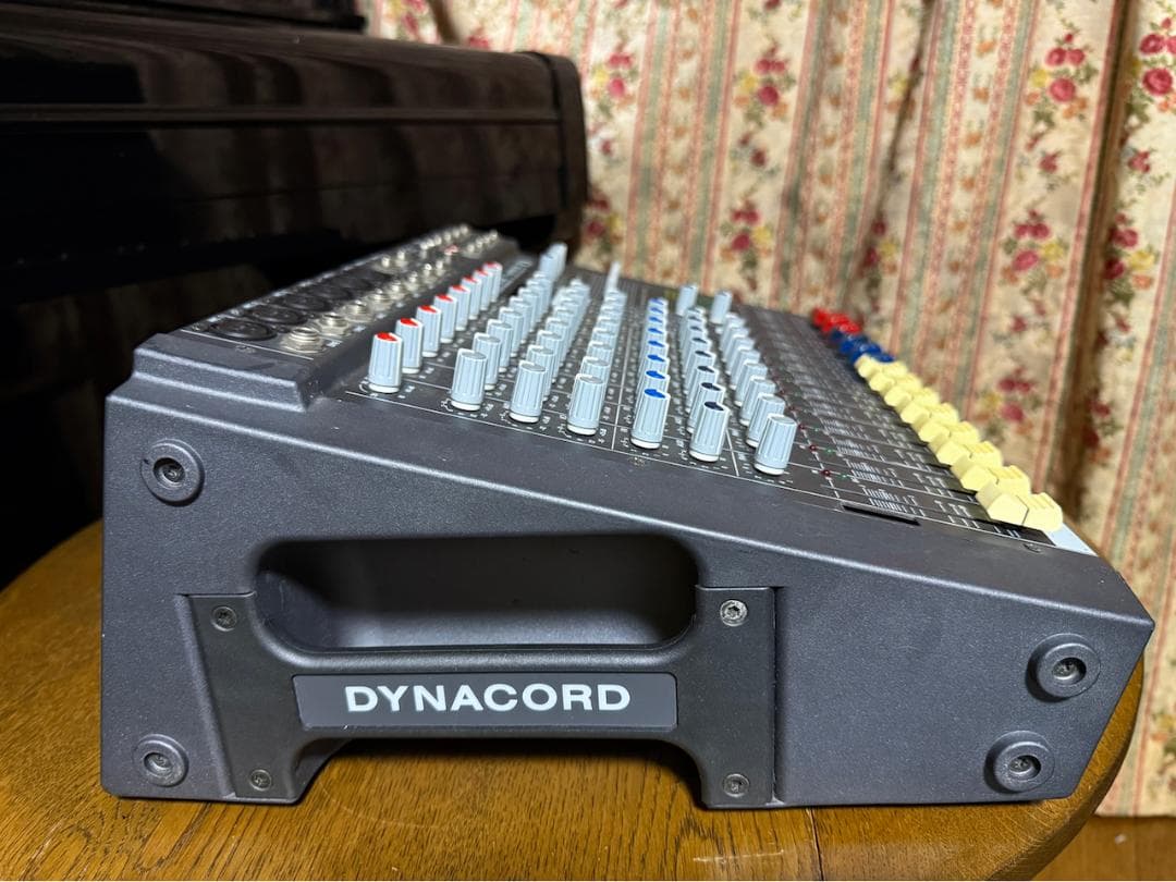 DYNACORD POWERMATE 600 パワードミキサー 動作品 USED
