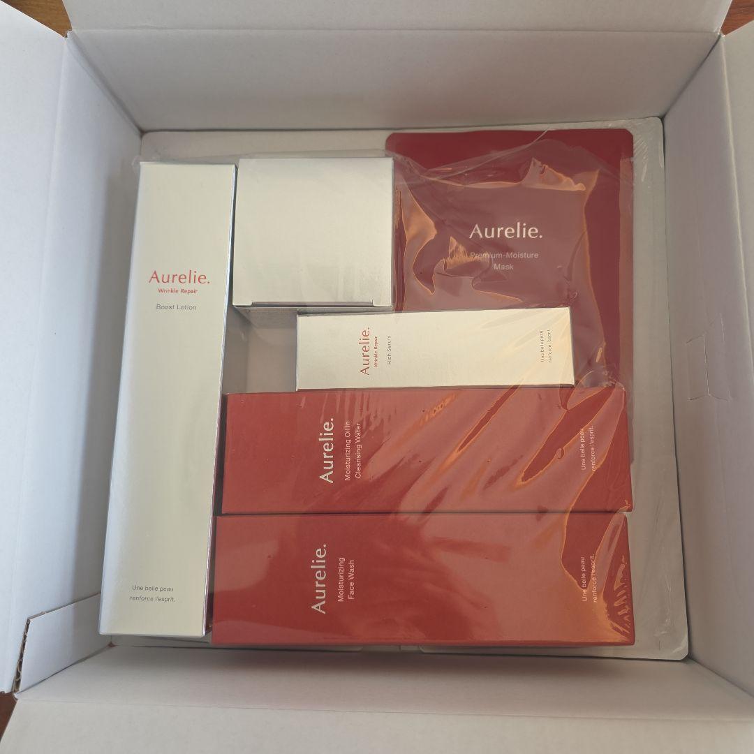 Aurelie. オレリー　化粧水他6点セット