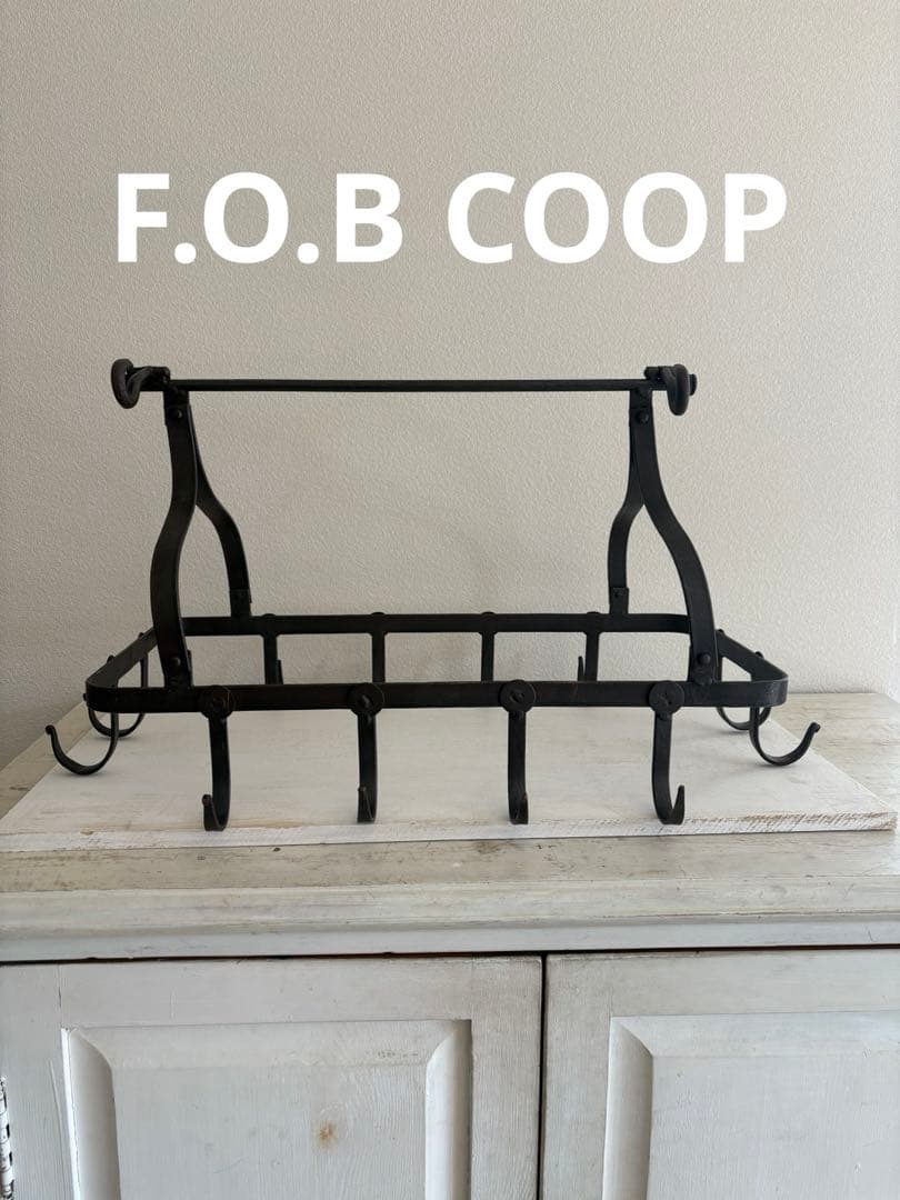 F.O.B COOPアイアン製 ポットラック