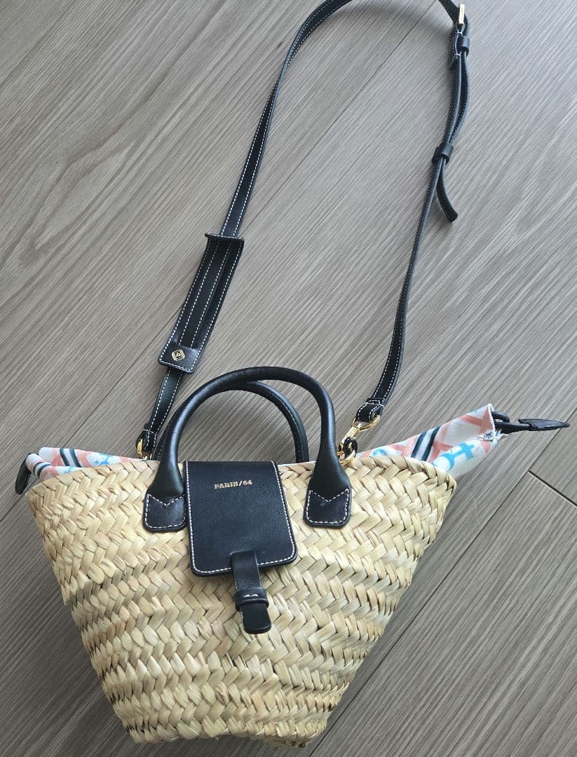 【送料込み】sale 即日発送 美品 大人気 PARIS/64 カゴバック