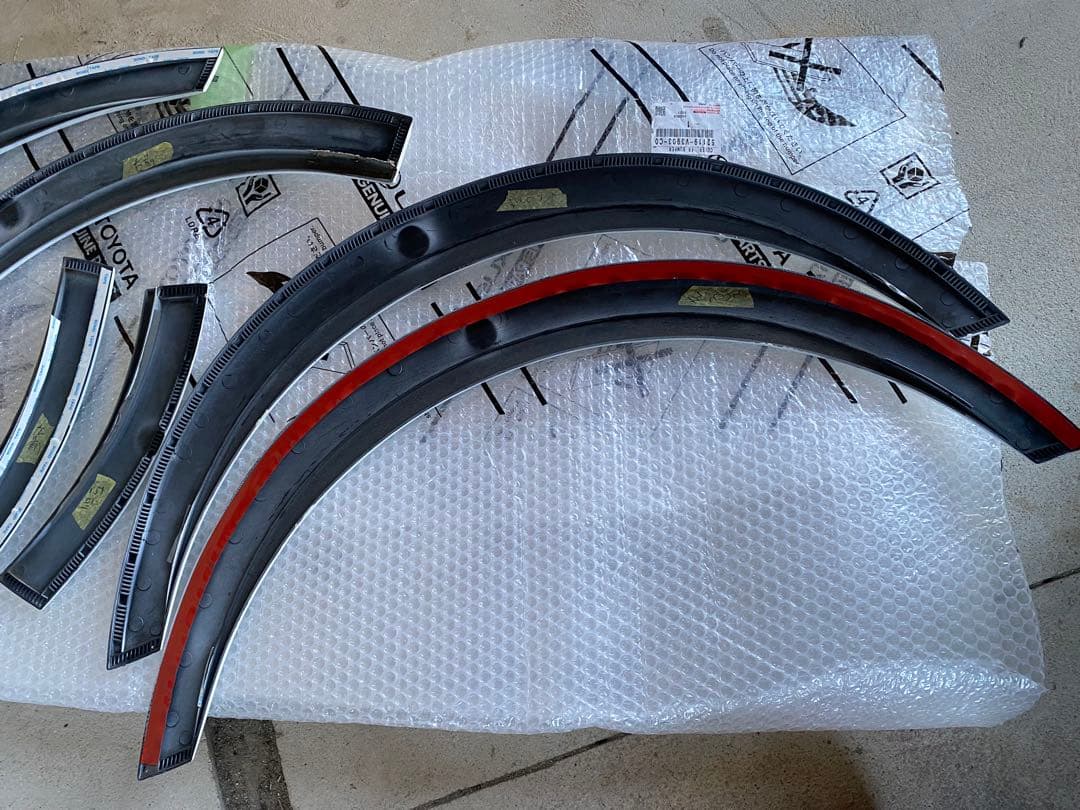 200系ハイエース　オーバーフェンダー