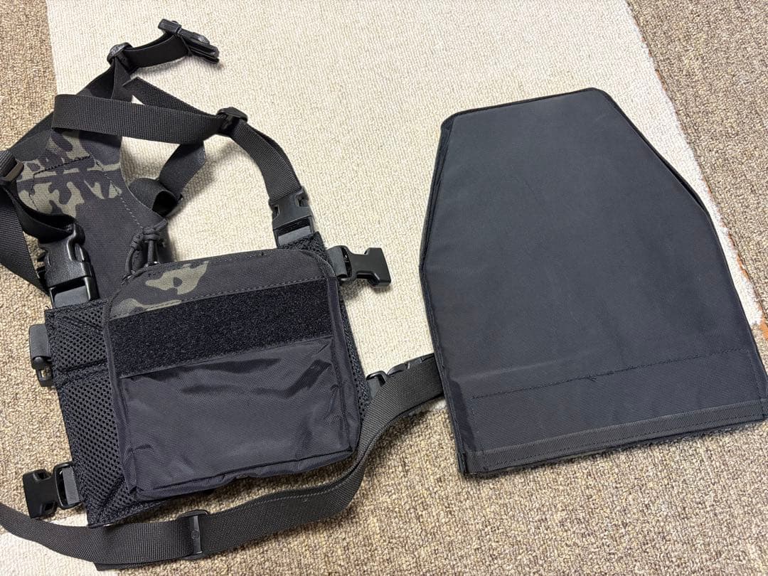 x115xtaylor マイクロチェストリグ　プレート　ポーチ　mcbk