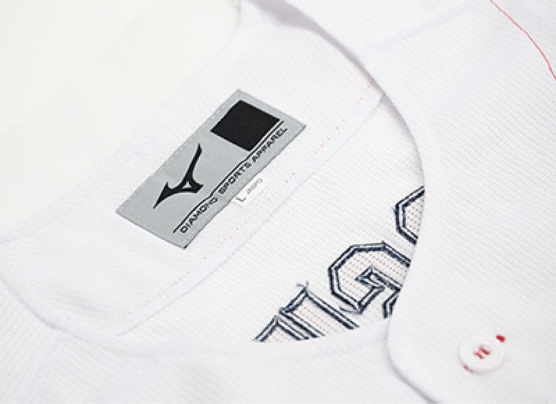 カープピースナイターユニフォーム&タオル