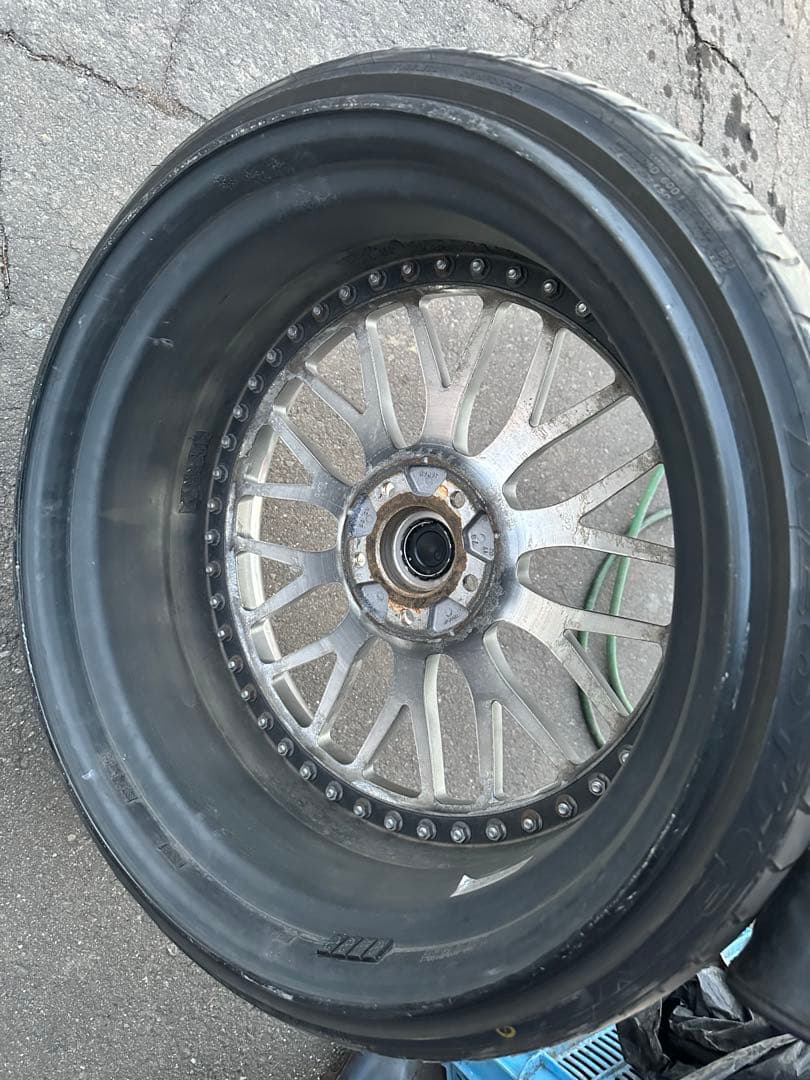 (*)様 ジスタンス w10m 20インチ 114.3