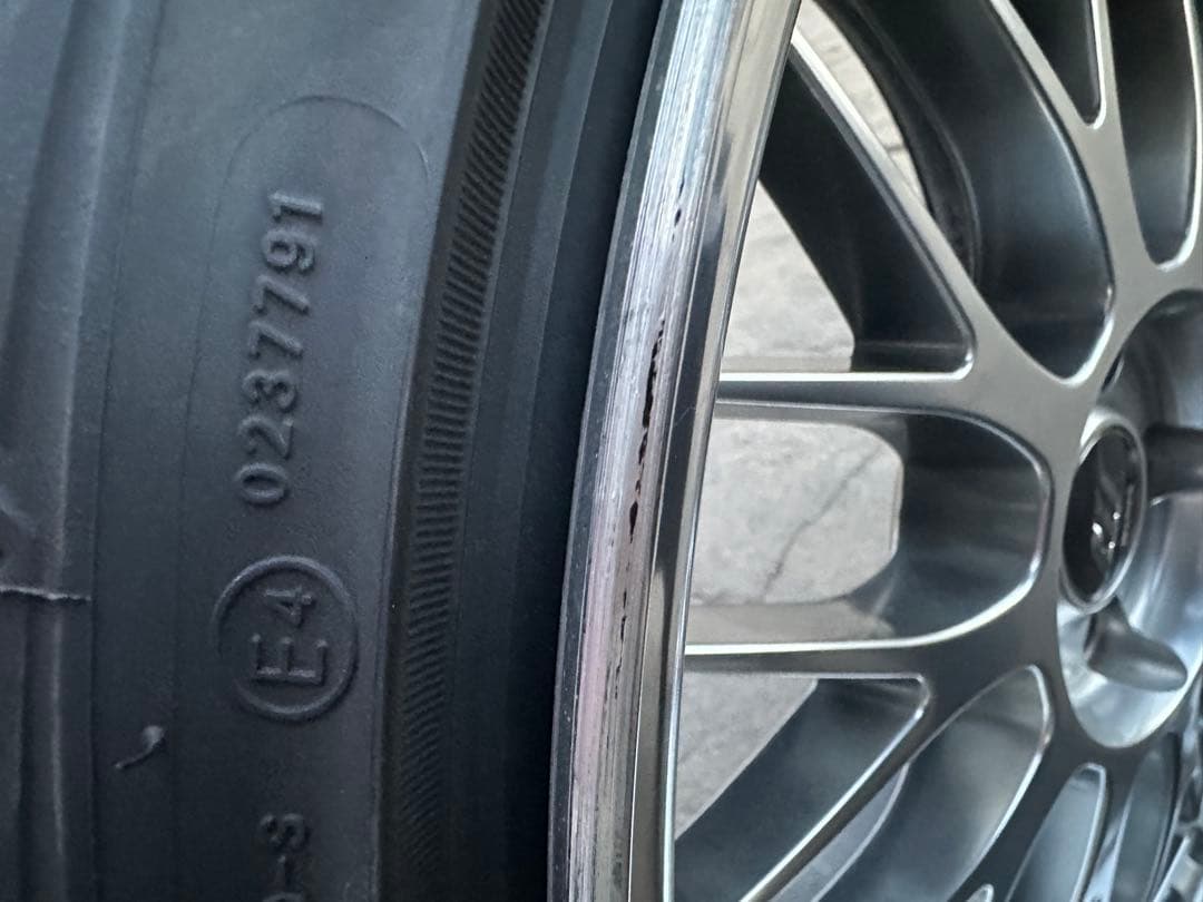 (*)様 ジスタンス w10m 20インチ 114.3