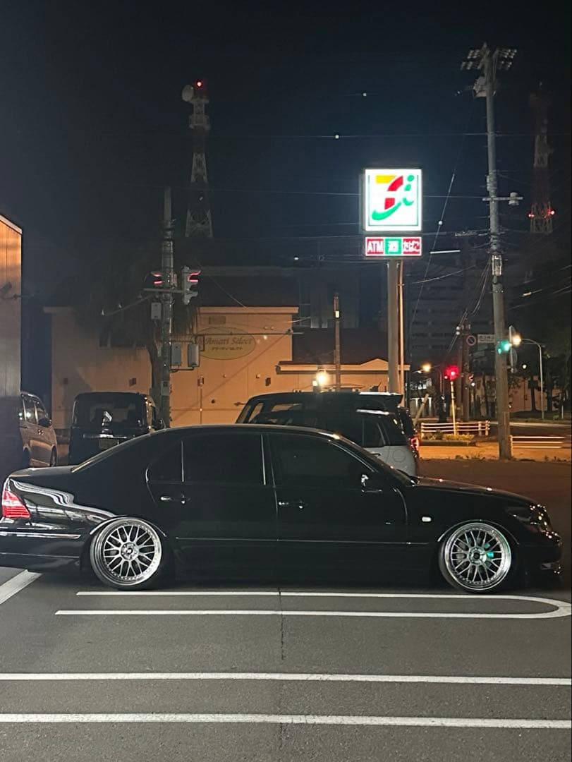 (*)様 ジスタンス w10m 20インチ 114.3