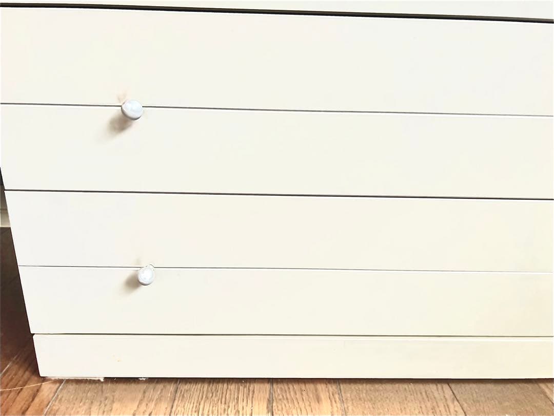 取手部分がまるっこくて可愛いチェスト白　11杯　5段