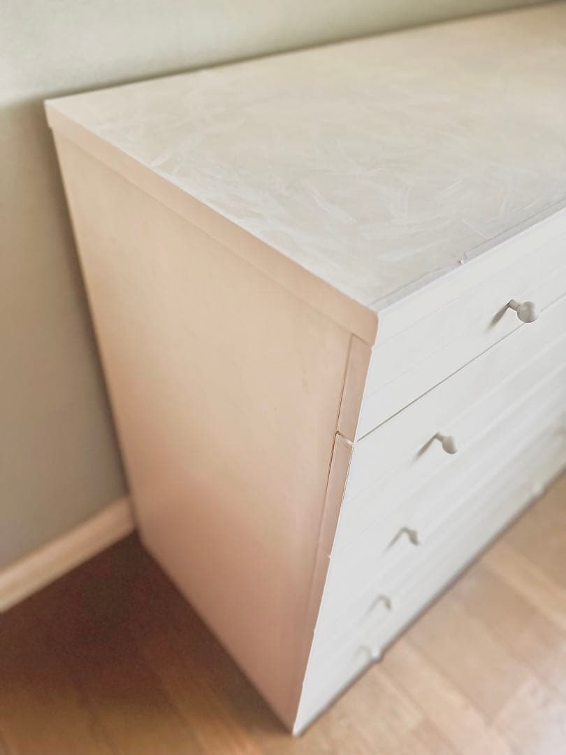 取手部分がまるっこくて可愛いチェスト白　11杯　5段