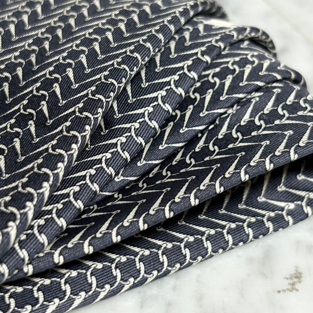 HERMES ネクタイ グレー パターン柄 総柄