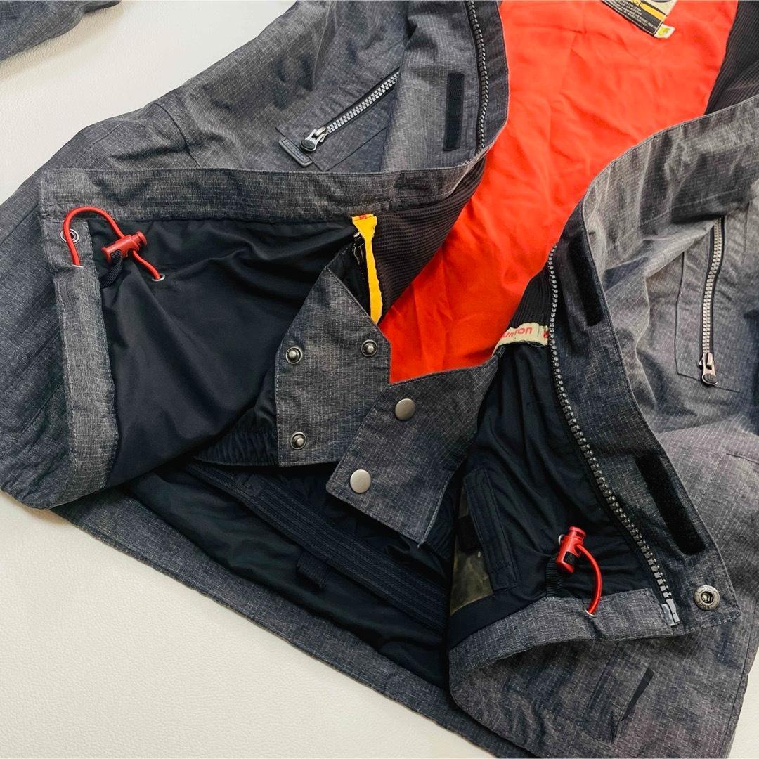 6658【美品】バートン　ジャケット　メンズ スノボウェア　ストライプ　グレー