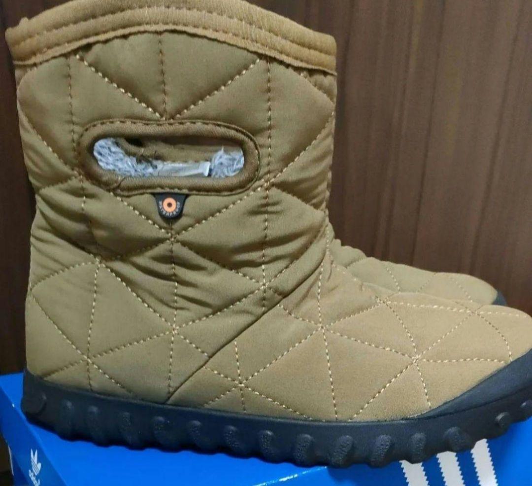 今月削除！Bogs B-MOC SHORTスノーブーツ 25㌢　美品　ボグス