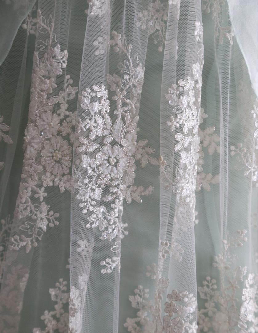 568ナチュラルビューティー高級ウエディングドレス9号11号13号カラードレス