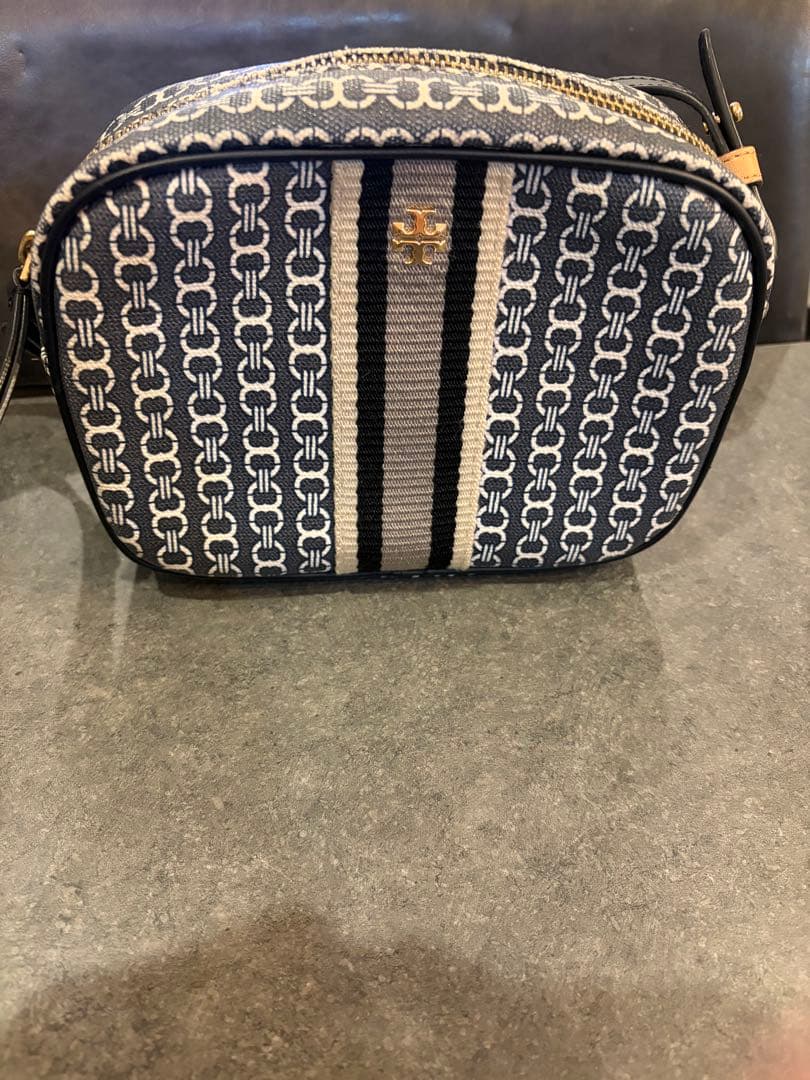 トリーバーチ　総柄　ショルダーバッグ 最終値下げ