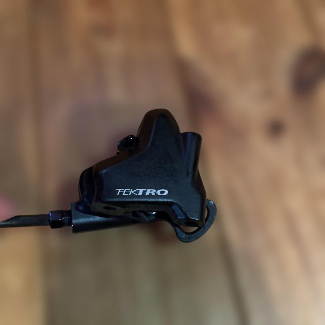 NITTO for shred bar 31.8とグリップのみ