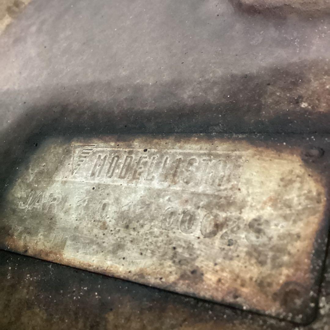 プリウスα モデリスタ　マフラー