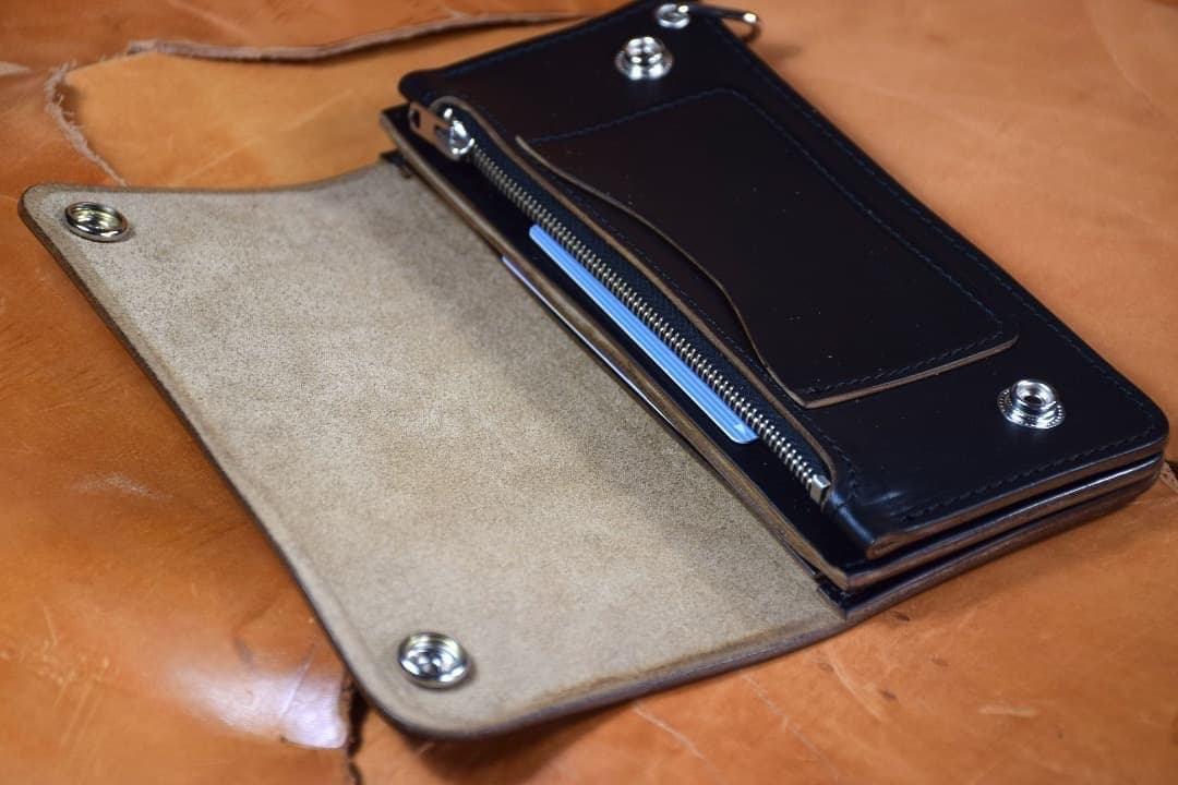 トラッカーウォレット MARYAM社　馬革 　ホースバット　茶芯　黒