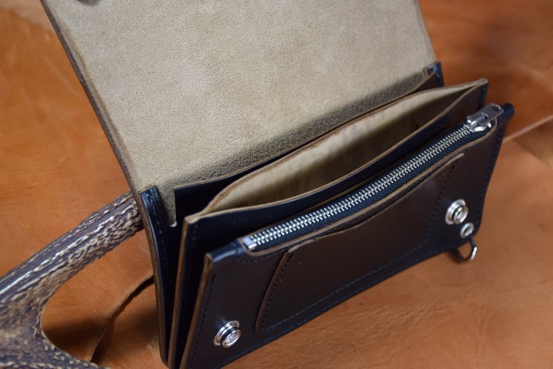 トラッカーウォレット MARYAM社　馬革 　ホースバット　茶芯　黒