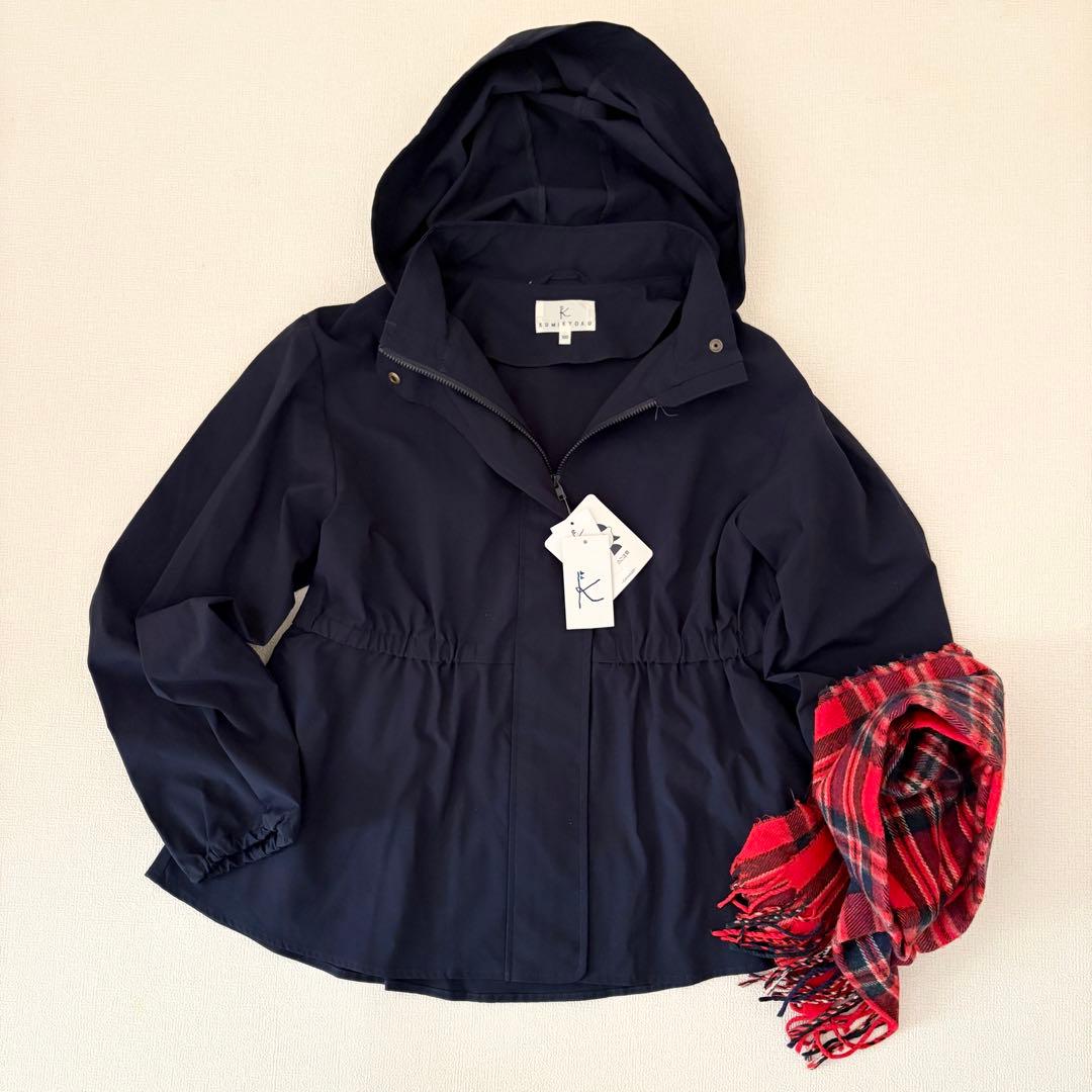 【新品未使用タグ付き】定価1.1万程度　組曲　ナイロン　アウター 160