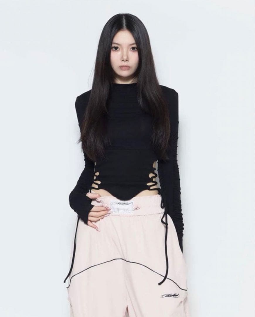 トップス theredthread S split hem lace up tops