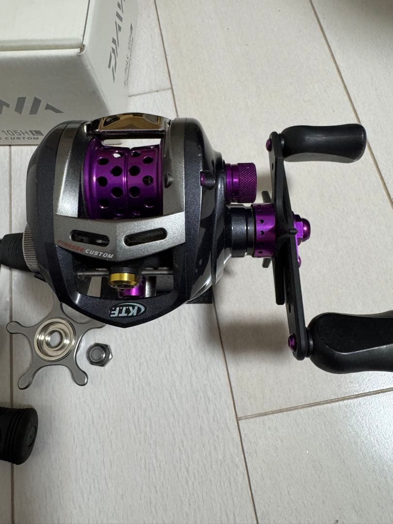 ダイワ アルファス フィネスカスタム105H KTFパープル